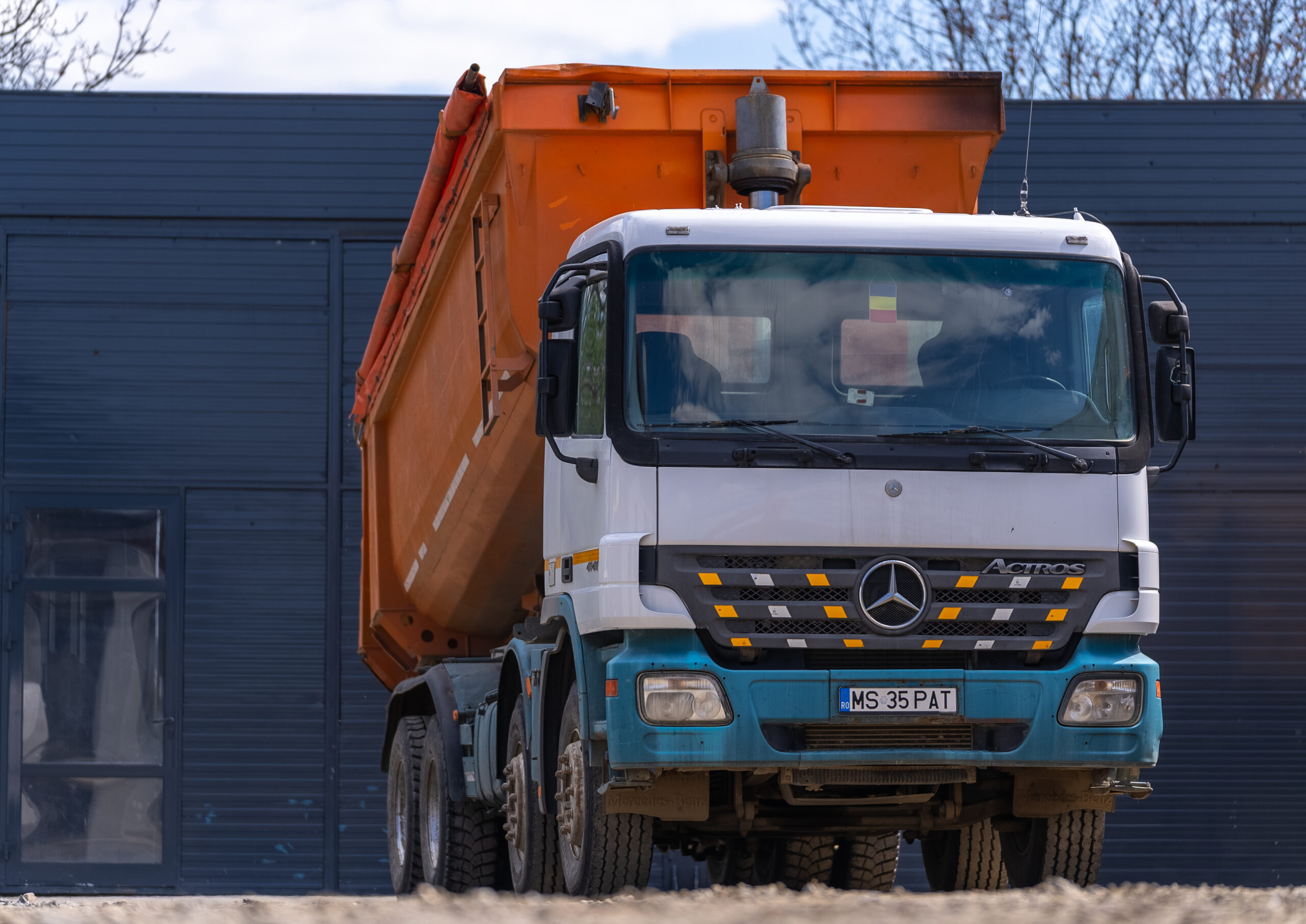 Transport Mures - transportul de agregate sortate, agregate naturale de balastieră, piatră spartă, refuz de ciur, și alte tipuri de agregate