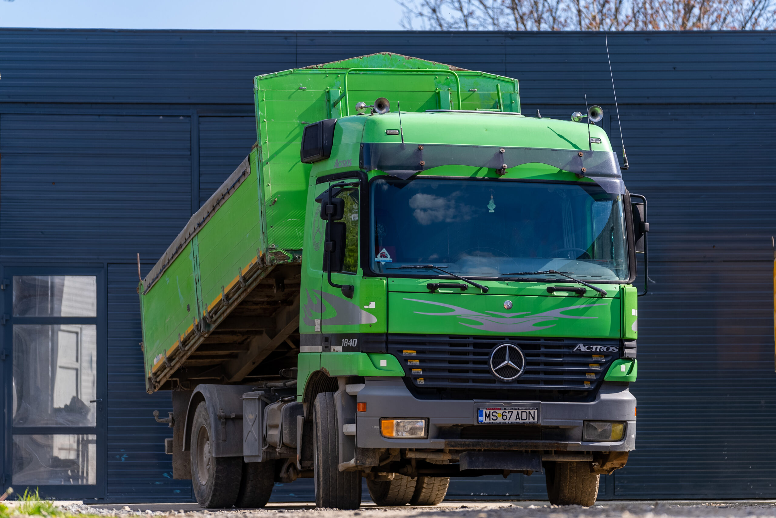 Transport Mures - transportul de agregate sortate, agregate naturale de balastieră, piatră spartă, refuz de ciur, și alte tipuri de agregate